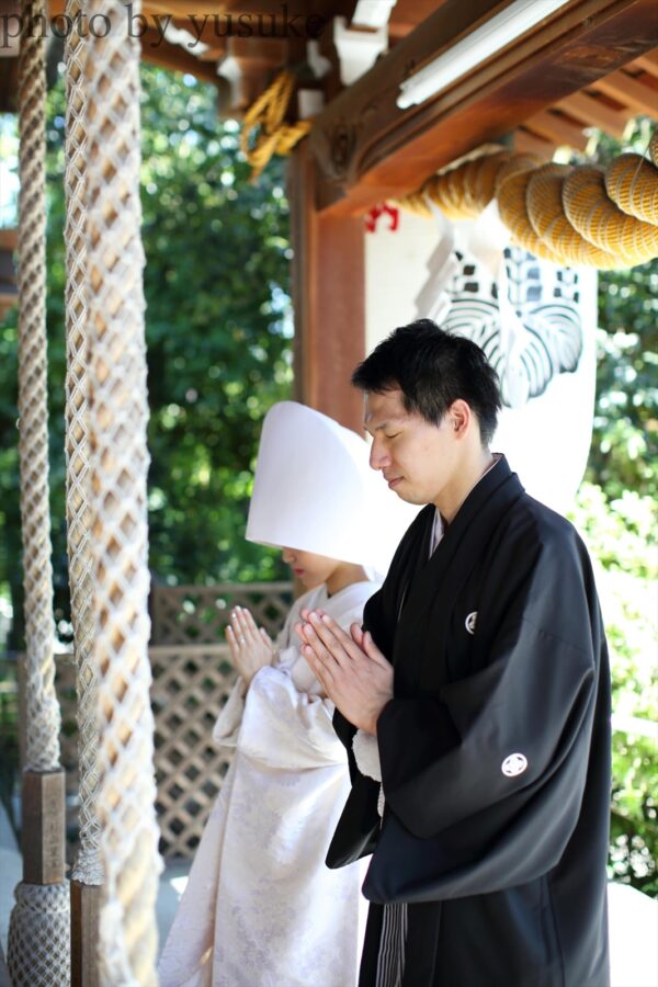 ご自宅結婚写真～氏神様　参拝～